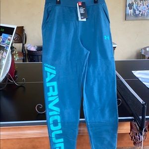 Boys Youth XL Under Armour sweat pants